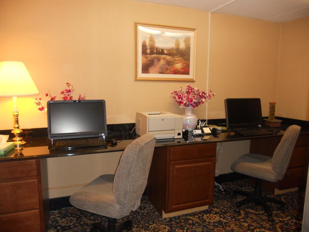 Quality Inn Lima Zewnętrze zdjęcie