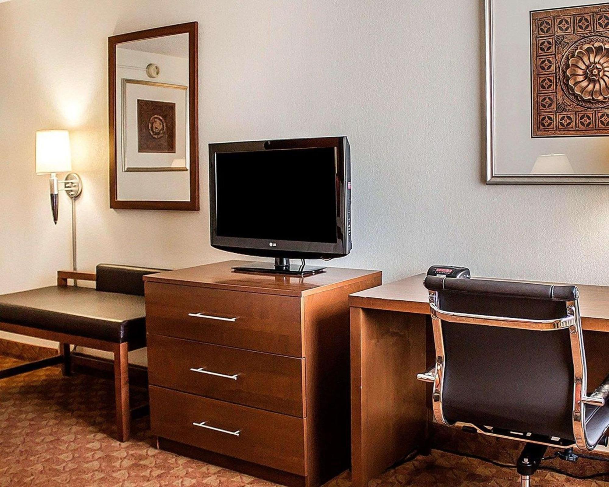 Quality Inn Lima Zewnętrze zdjęcie
